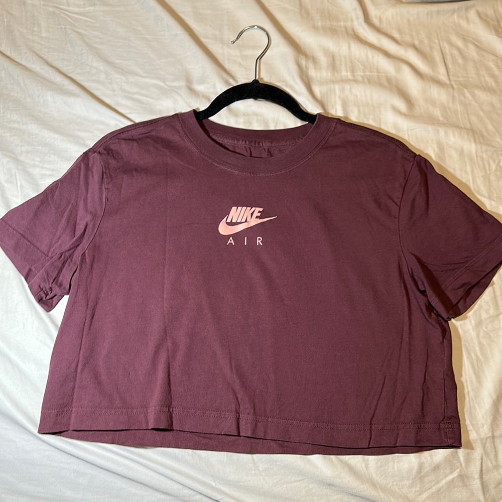 Nike Crop Top